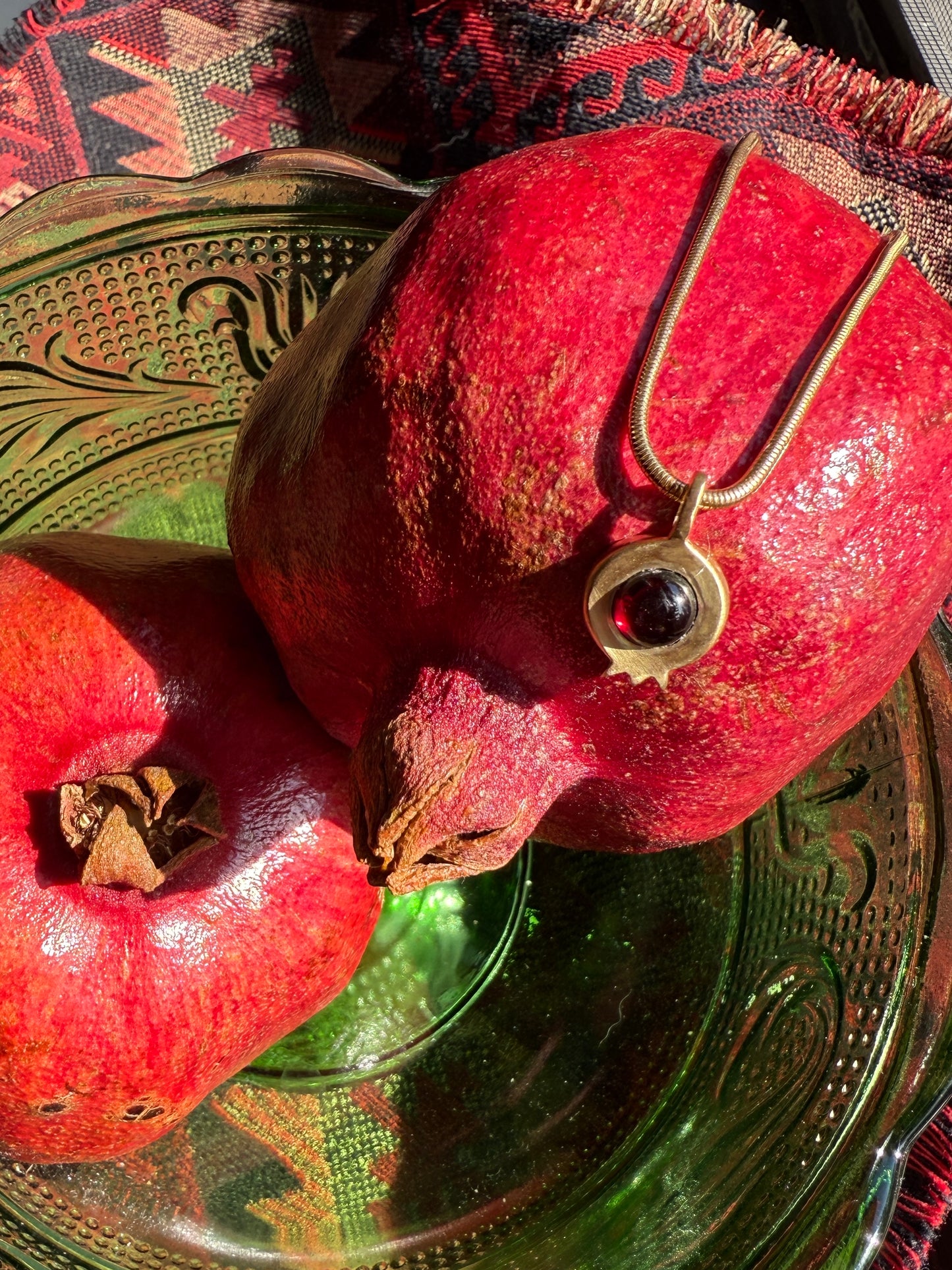 Petite Pom Charm - 18k Gold