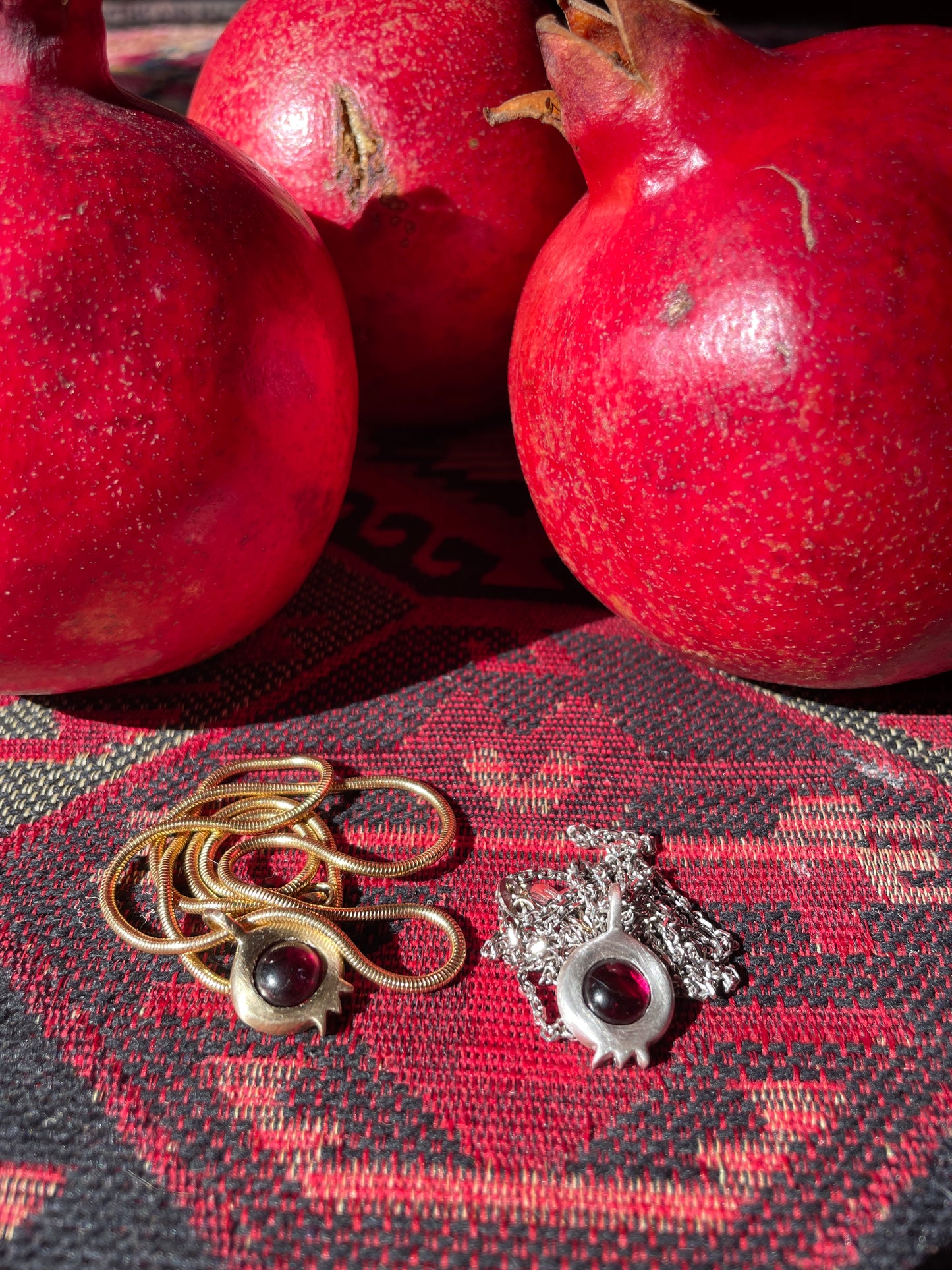 Petite Pom Charm - Holiday Preorder